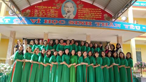 Thông báo của BGH trường Tiểu học Tân Quang
